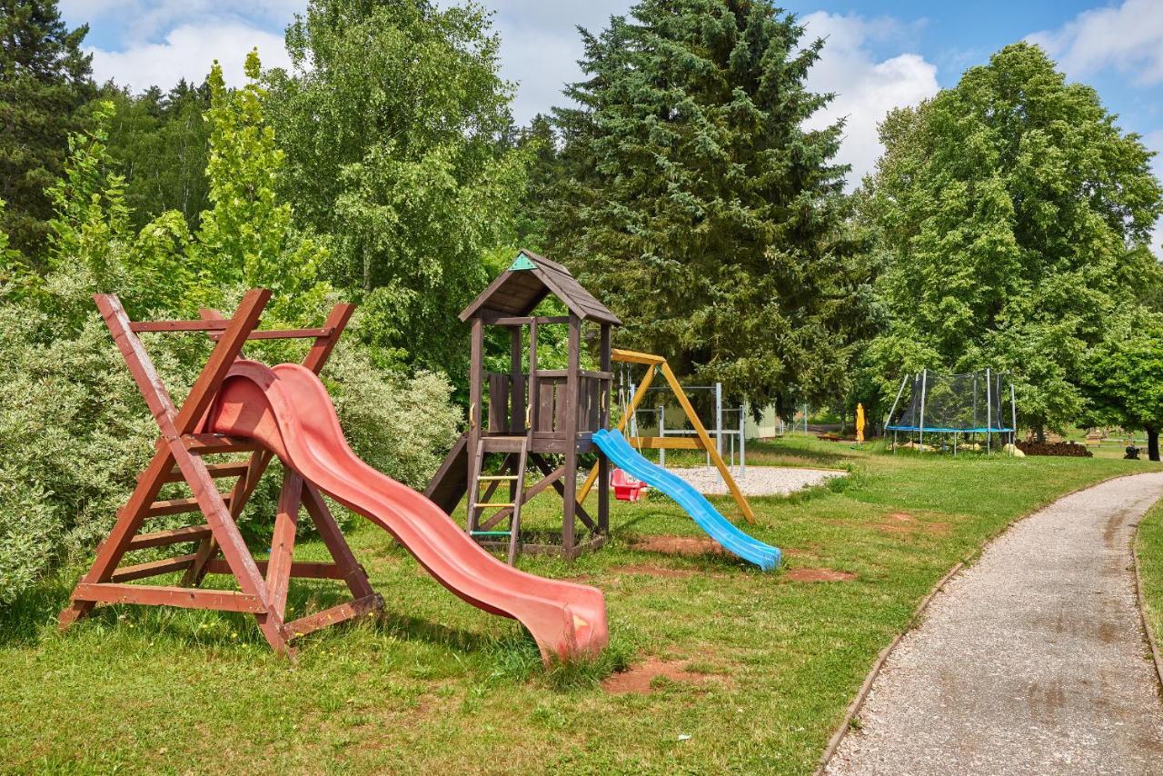 Camp Dolce Hotel Trutnov Ngoại thất bức ảnh