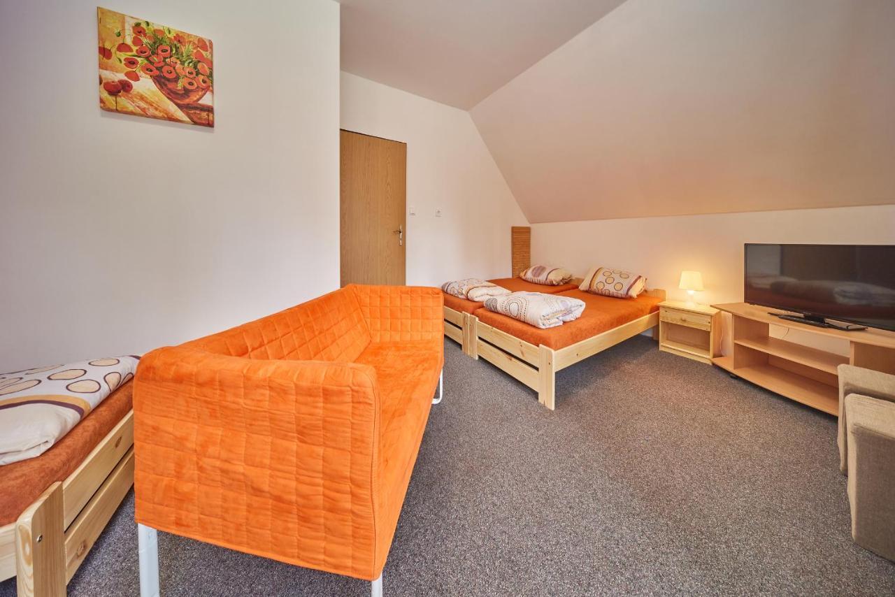 Camp Dolce Hotel Trutnov Ngoại thất bức ảnh