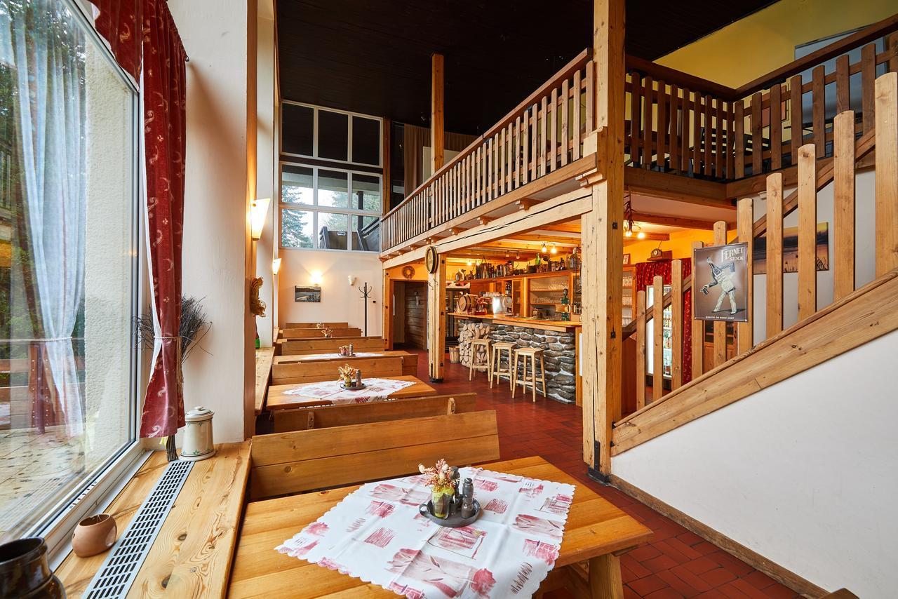 Camp Dolce Hotel Trutnov Ngoại thất bức ảnh